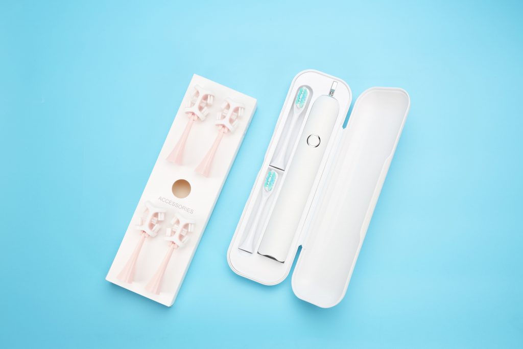 電動(dòng)牙刷刷頭通用嗎？電動(dòng)牙刷哪種刷頭好？
