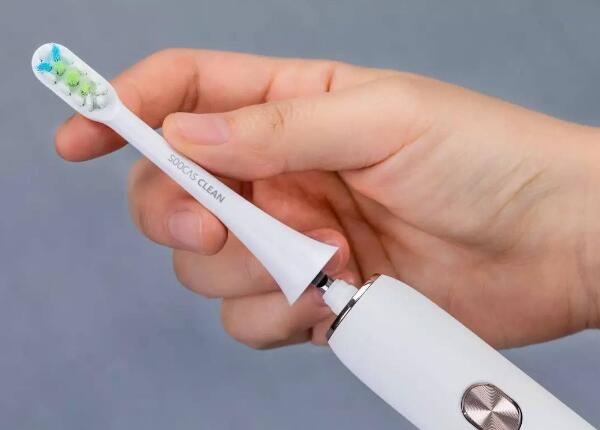 電動(dòng)牙刷可以換刷頭兩個(gè)人用嗎？