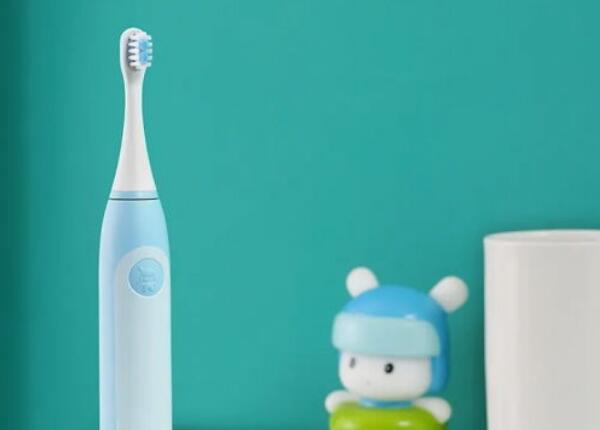 牙刷使用介紹：兒童電動(dòng)牙刷第一次使用如何操作？